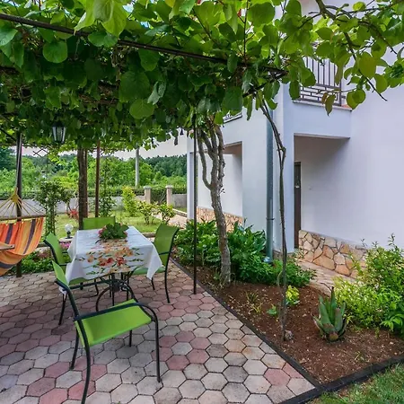 House Marija Holiday home *